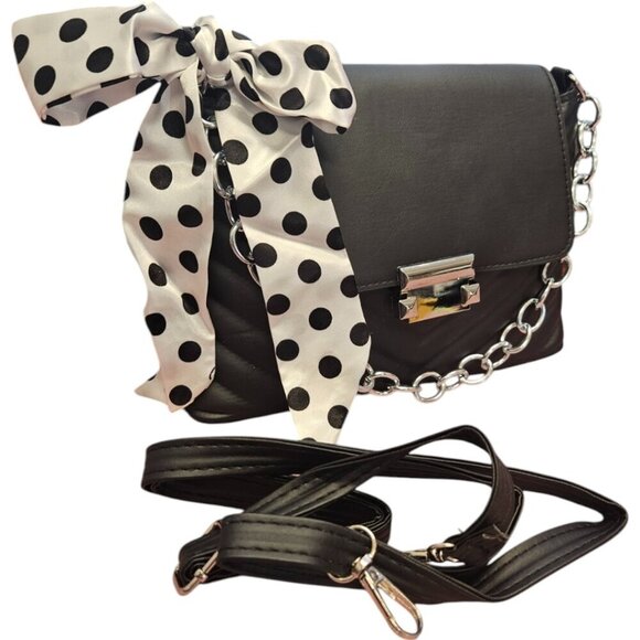 Black Sophisticated Versatile Quilted Style Shoulder Bag with detachable… - Picture 3 of 9